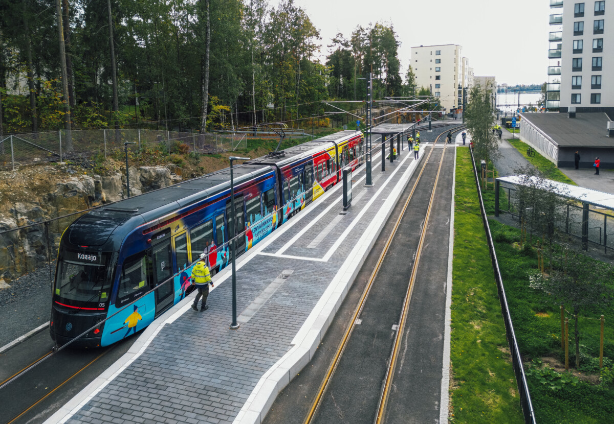 Tampereen Ratikan Lentävänniemen koeajot