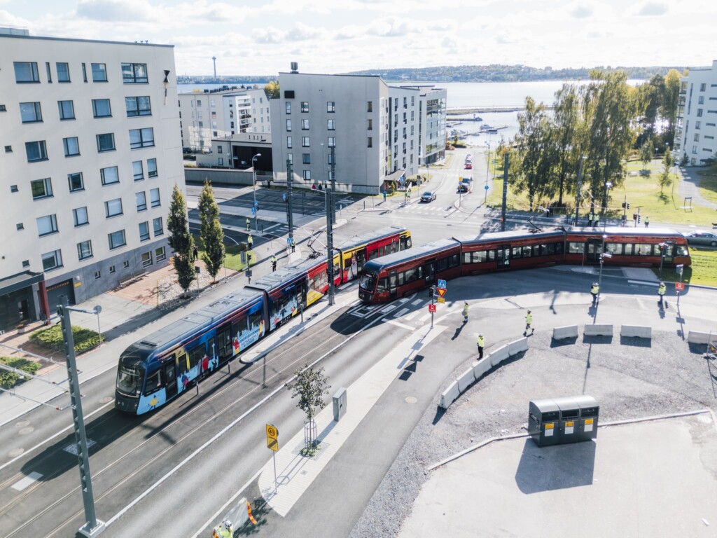 Kahden vaunun koeajot Lentävänniemessä